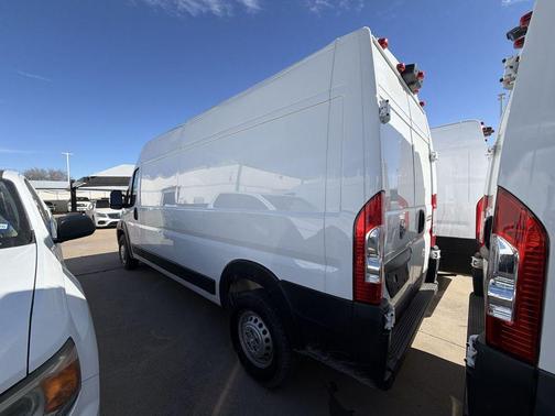 2025 RAM ProMaster 2500 Tradesman
