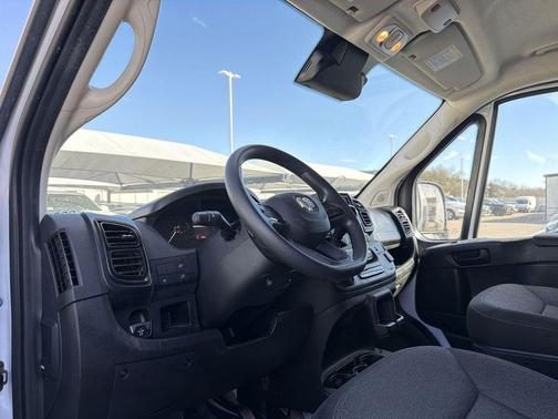 2025 RAM ProMaster 2500 Tradesman