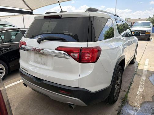 White Frost Tricoat 2017 GMC Acadia SLT-1