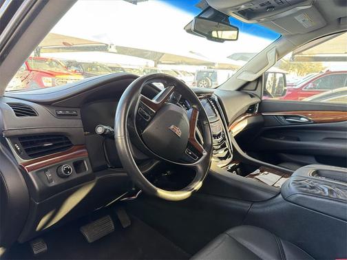 2015 Cadillac Escalade ESV Luxury