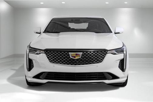 2023 Cadillac CT4 Premium Luxury