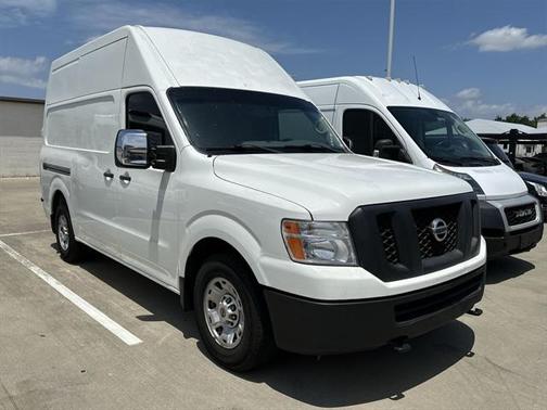 2018 Nissan NV Cargo NV3500 HD S V8