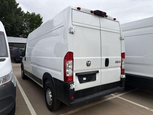 Bright White Clearcoat 2023 RAM ProMaster 2500 High Roof