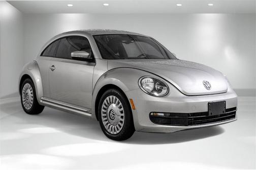 2016 Volkswagen Beetle 1.8T SE