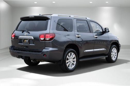 Magnetic Grey Metallic 2019 Toyota Sequoia Platinum