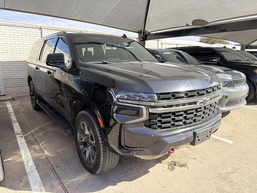 2022 Chevrolet Suburban 4WD Z71