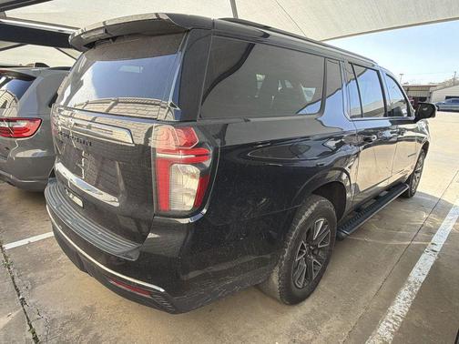 2022 Chevrolet Suburban 4WD Z71