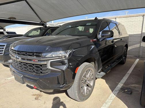 2022 Chevrolet Suburban 4WD Z71