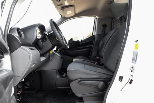 2020 Nissan NV200 SV