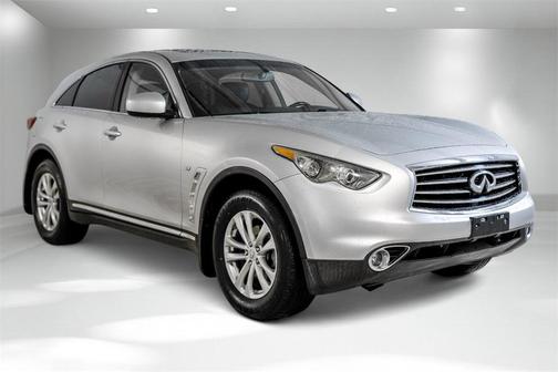 2014 INFINITI QX70 Base