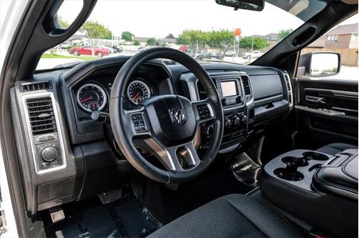 2021 RAM 1500 Classic Warlock Crew Cab 4x4 5'7' Box