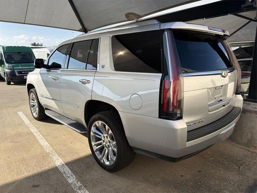 2019 Cadillac Escalade Base