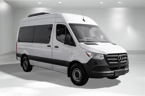2024 Mercedes-Benz Sprinter 2500 Standard Roof