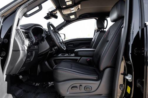 2023 Nissan Titan PRO-4X