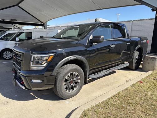 2023 Nissan Titan PRO-4X
