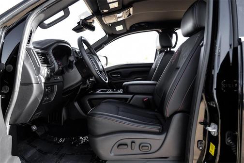 2023 Nissan Titan PRO-4X