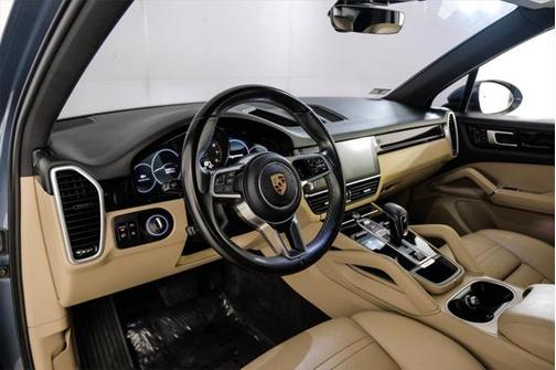 2019 Porsche Cayenne Base