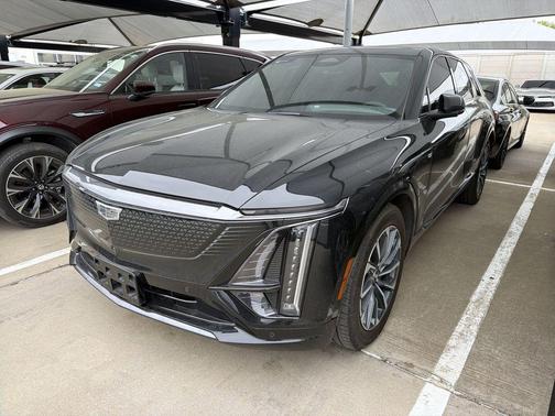 Stellar Black Metallic 2024 Cadillac LYRIQ Sport