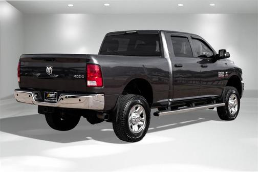 2018 RAM 2500 Tradesman Crew Cab 4x4 6'4' Box