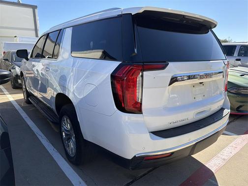 2021 GMC Yukon XL SLT
