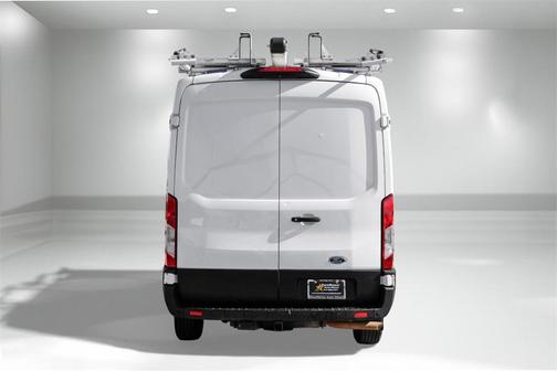 2022 Ford Transit-250 Base