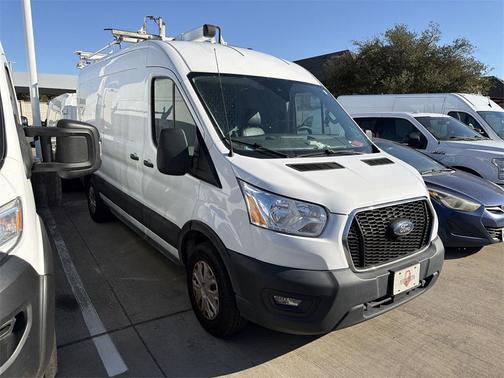 2022 Ford Transit-250 Base