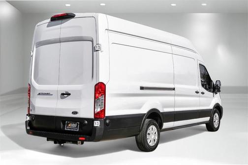 2022 Ford Transit-350 Base