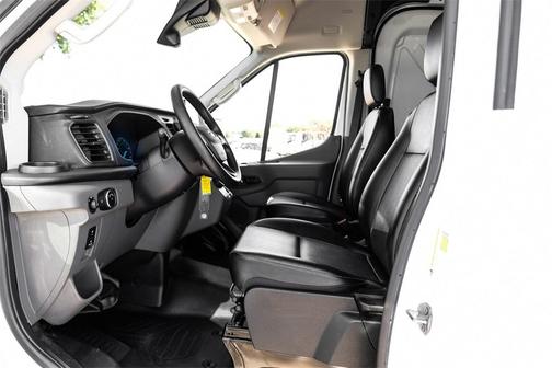 2022 Ford Transit-350 Base