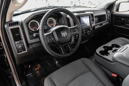 Granite Crystal Metallic Clearcoat 2019 RAM 1500 Express