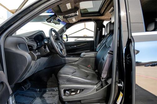 2017 Cadillac Escalade Platinum