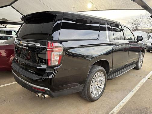 2024 Chevrolet Suburban Premier