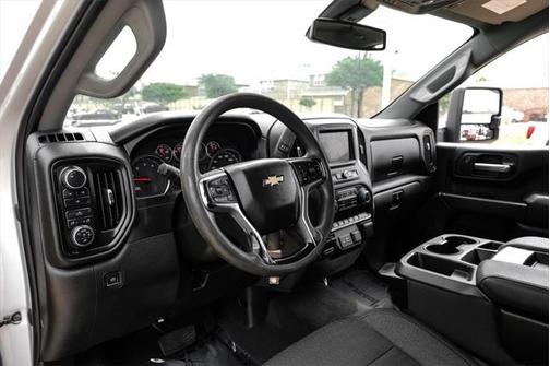 2022 Chevrolet Silverado 2500 Custom