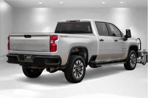 2022 Chevrolet Silverado 2500 Custom