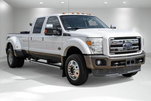 WHITE PLATINUM MET TRI-COAT 2016 Ford F-450 Lariat