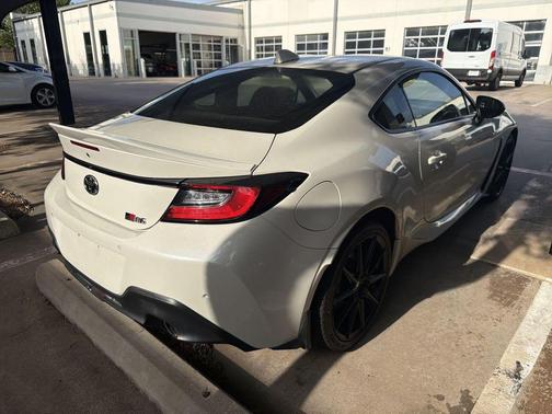 Halo 2025 Toyota GR86 Premium