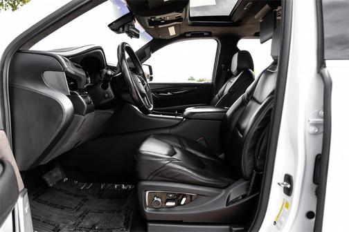 2020 Cadillac Escalade ESV Platinum