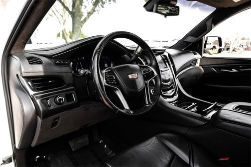 2020 Cadillac Escalade ESV Platinum