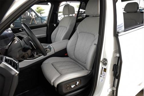 2025 BMW X5 sDrive40i