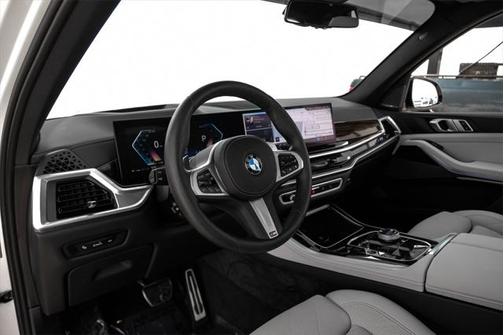 2025 BMW X5 sDrive40i