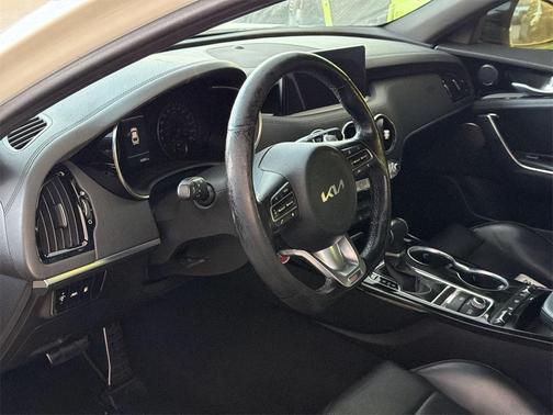 2022 Kia Stinger GT-Line