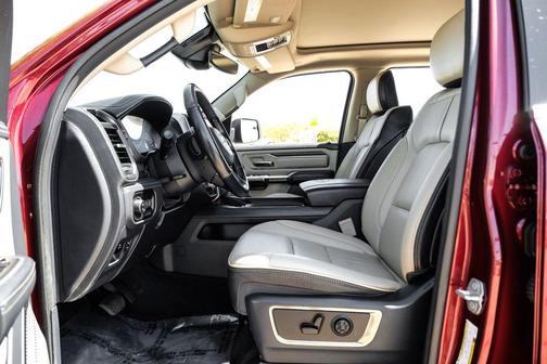 Delmonico Red Pearlcoat 2020 RAM 1500 Limited