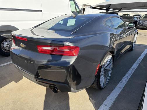 2017 Chevrolet Camaro 1LS
