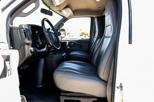 2022 Chevrolet Express 3500 RWD 3500 Regular Wheelbase WT