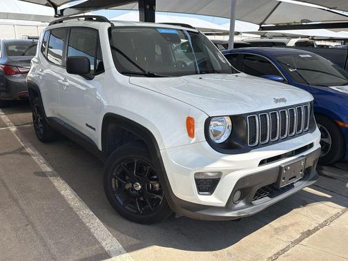 Alpine White Clearcoat 2022 Jeep Renegade Latitude