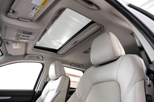 2024 Mazda CX-5 2.5 S Preferred Package