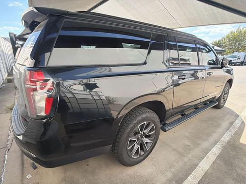 Black 2021 Chevrolet Suburban Z71