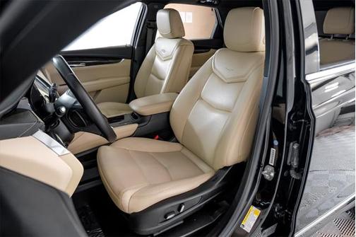 2019 Cadillac XT5 Base