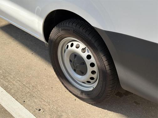 2023 Mercedes-Benz Metris Base