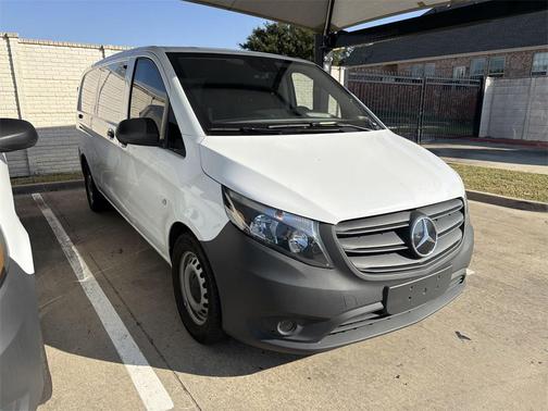 2023 Mercedes-Benz Metris Base