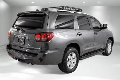 2020 Toyota Sequoia SR5